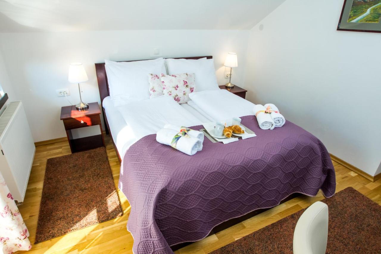 B&B Lady Of The Lake Jezerce Eksteriør billede